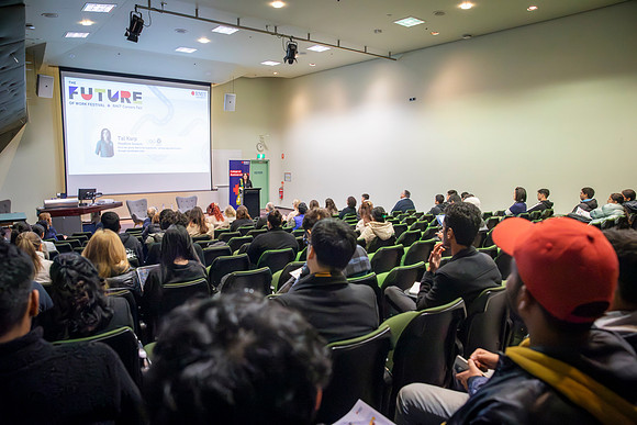 RMIT-CareerFair2024-016-_35A6437-Enhanced-NR