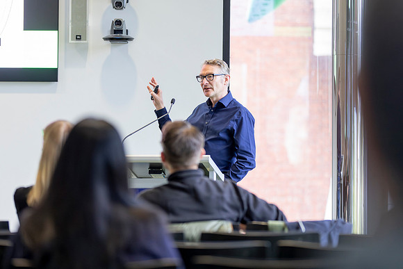 RMIT_Sustainability-17.9.24-012-_M7A1318-Enhanced-NR