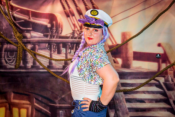 052-sarah1-_D2_7094