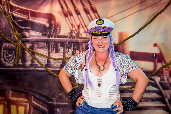 051-sarah1-_D2_7093