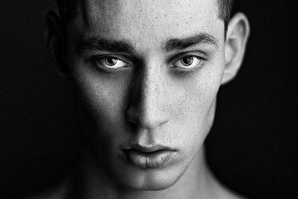 Studio-Lighting-Tutorial-Headshots
